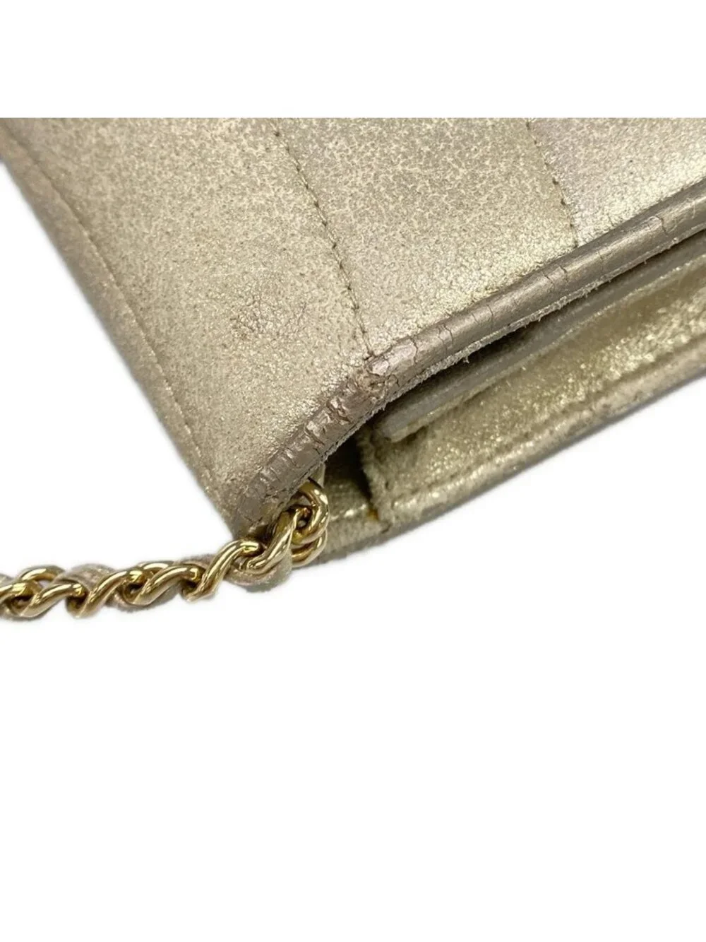 Chanel Wallet Gold Chain Wave Stitch Shoulder